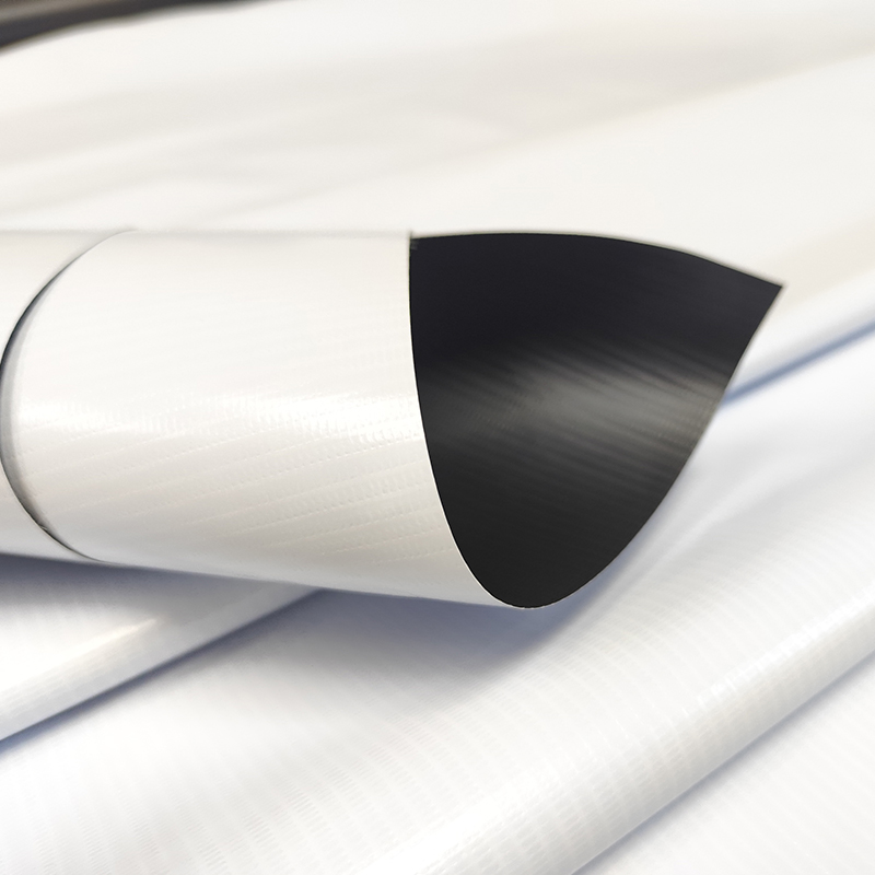 بنر فلکس سیاه 50 متر/80 متر با نور بالا